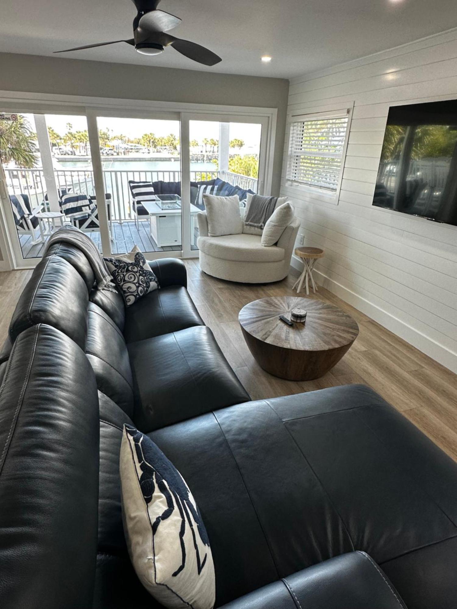 Aparthotel Chadwick Cove Marina Englewood Exterior foto