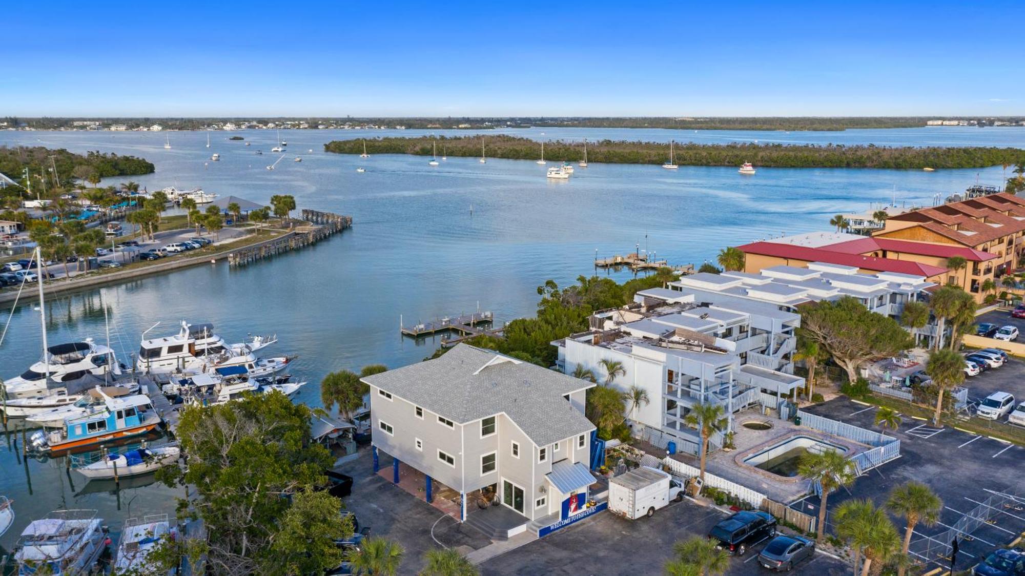 Aparthotel Chadwick Cove Marina Englewood Exterior foto